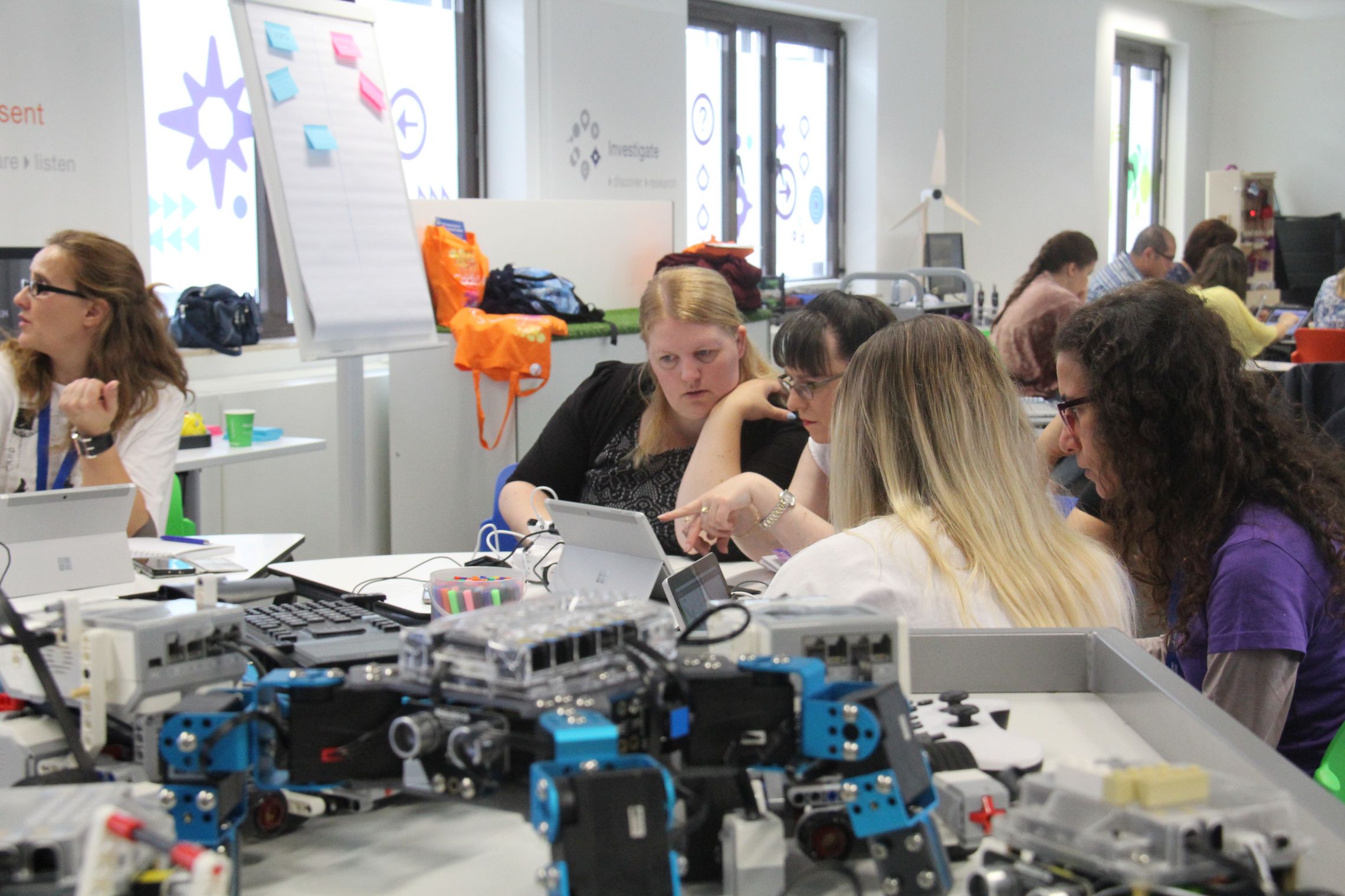 Getting ready for EU Code Week 2019: new online course for teachers, an extended repository of handy materials and a revamped website
