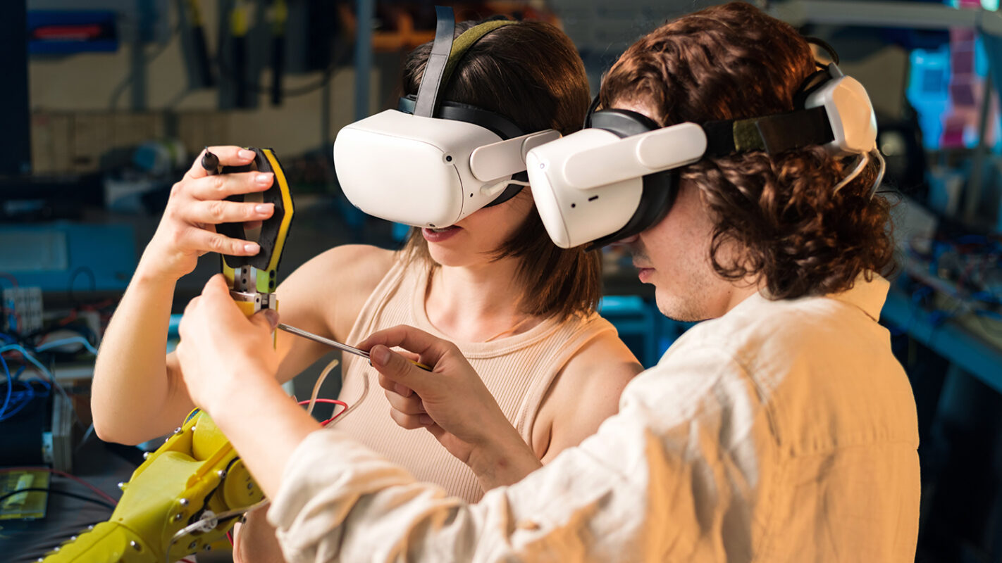 Introduction to AR and VR Technologies