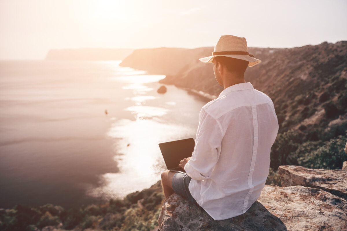 bigstock-digital-nomad-freelancer-rem-458408977-scaled-1