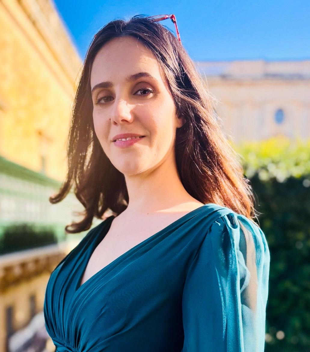 Dr Deandra Cutajar