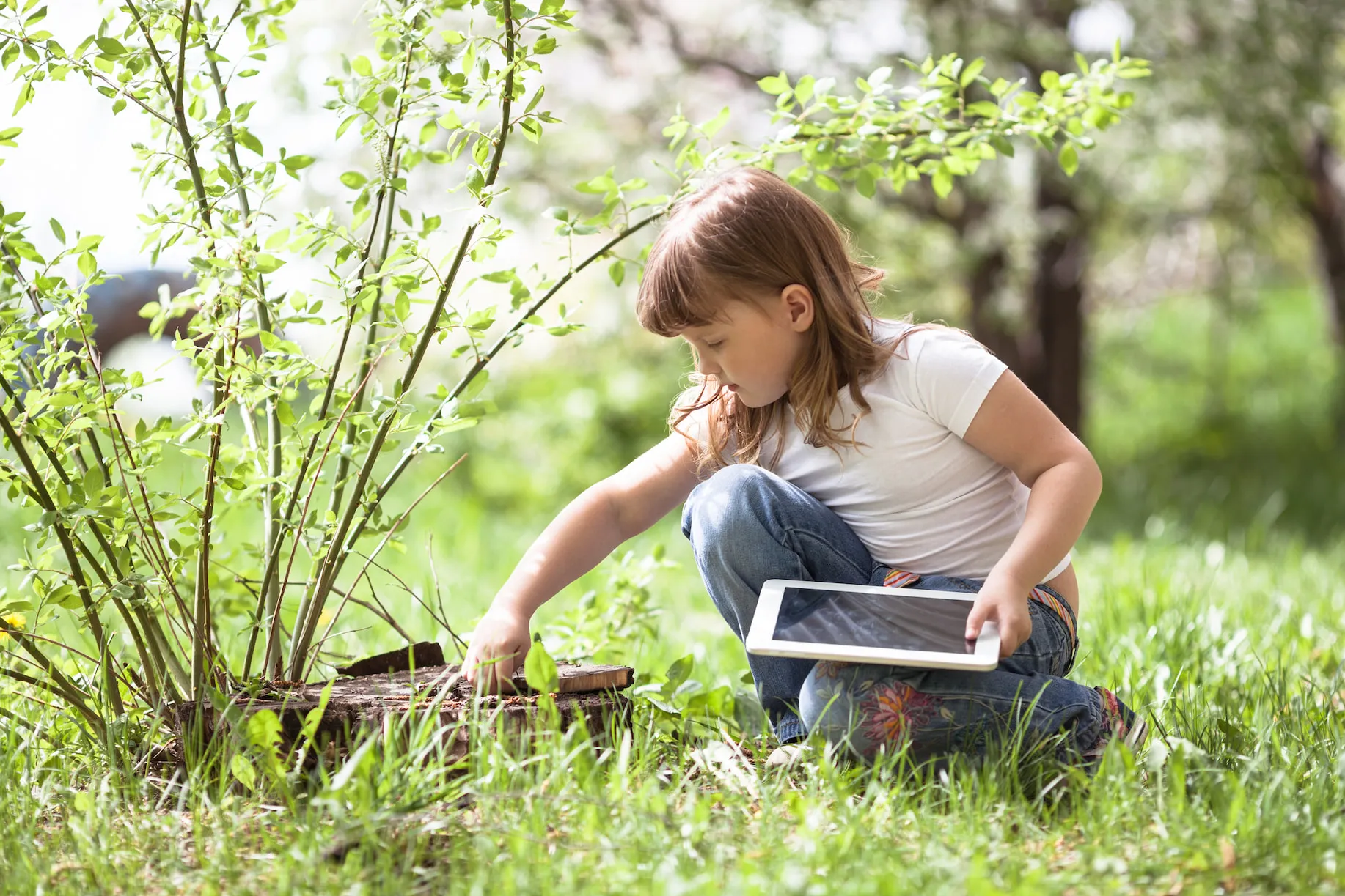 How's Life for Children in the Digital Age?